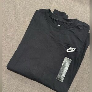 Nike Men's Classic Black Tee
